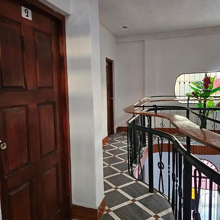 Hotel Sarisa House Iquitos Exterior foto