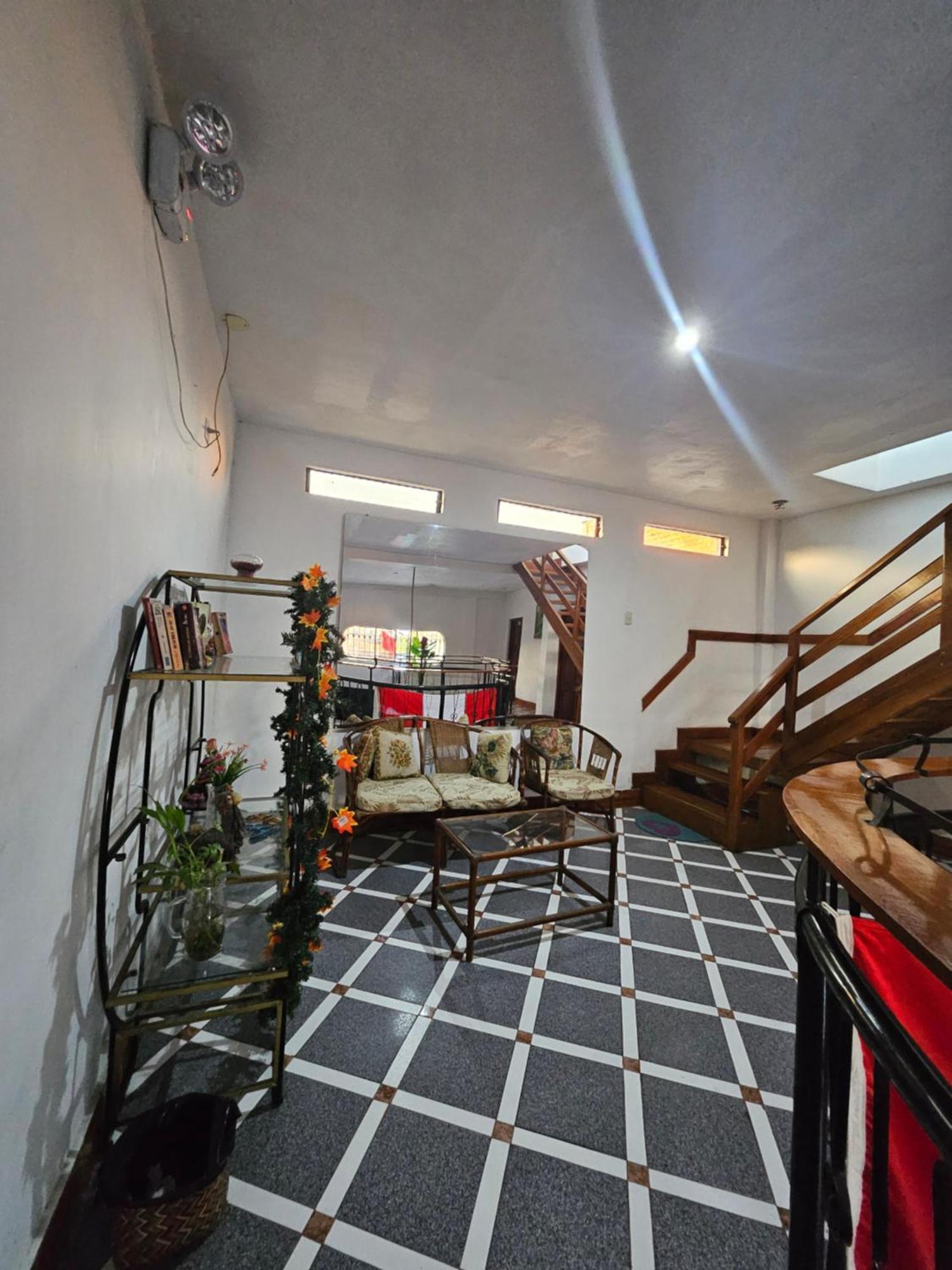 Hotel Sarisa House Iquitos Exterior foto