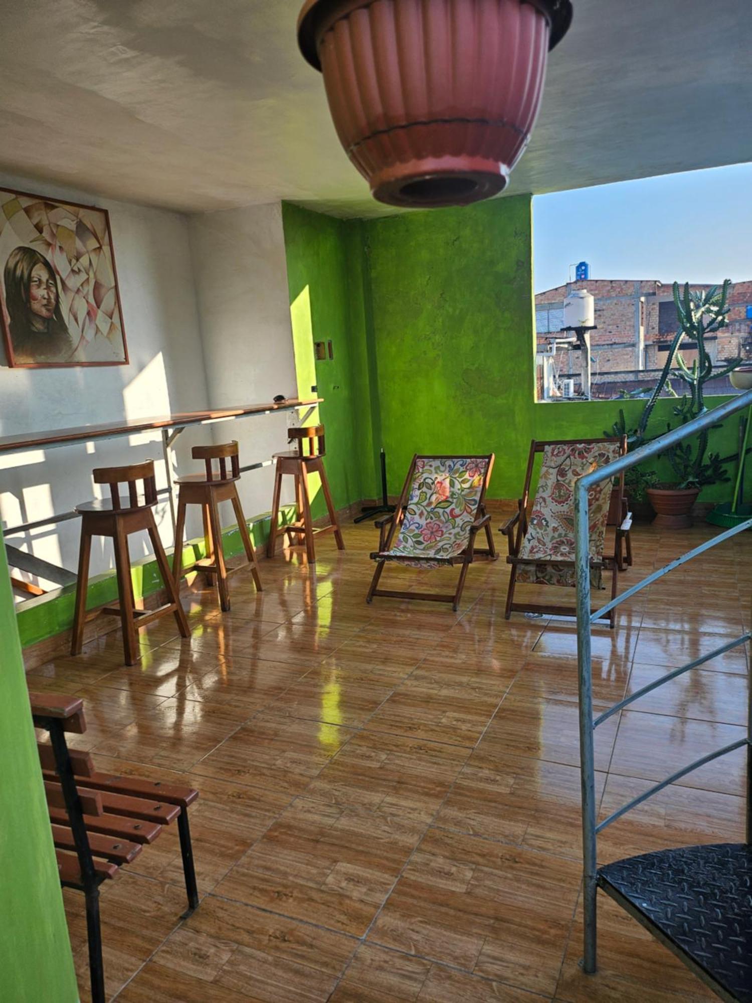 Hotel Sarisa House Iquitos Exterior foto
