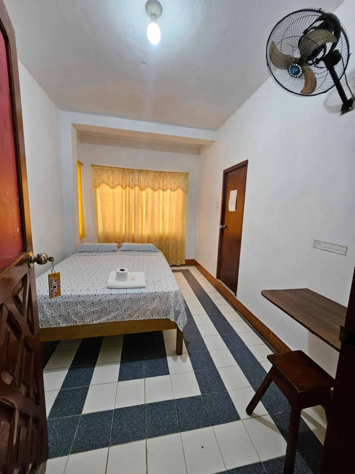 Hotel Sarisa House Iquitos Exterior foto