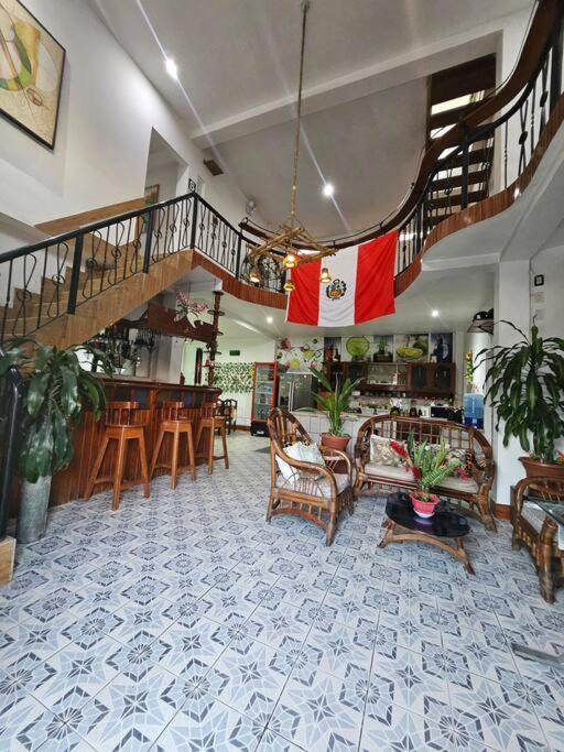 Hotel Sarisa House Iquitos Exterior foto